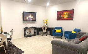 Private Lux Apartment In A New Community